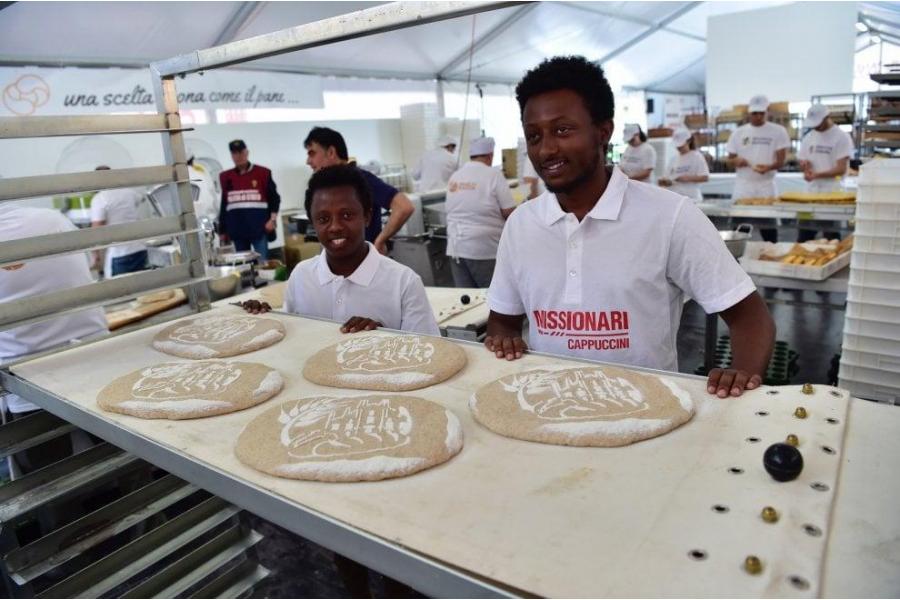 Pane in Piazza, a Milano la beneficenza dei panificatori italiani